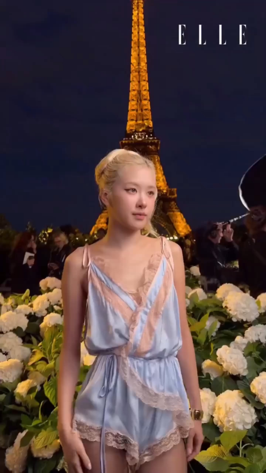 250929 Rosé at @ Saint Laurent Paris Week