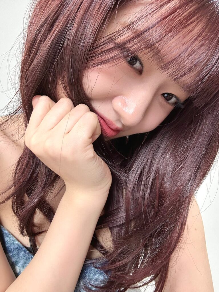 250901 Ive Twitter Update مع Gaeul - رسالة عيد ميلاد لـ Yujin