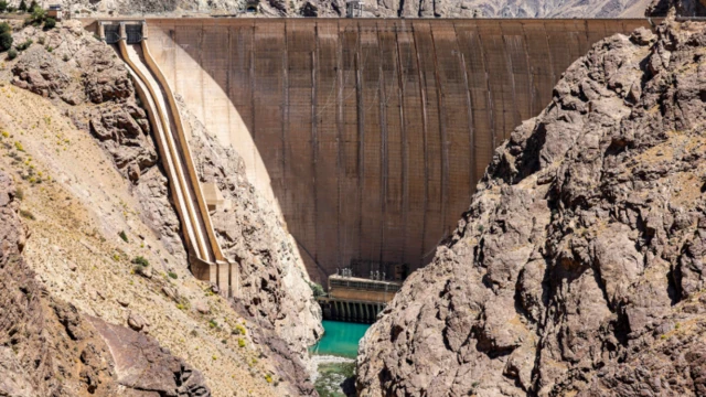 خزان ذو منسوب مياه منخفض