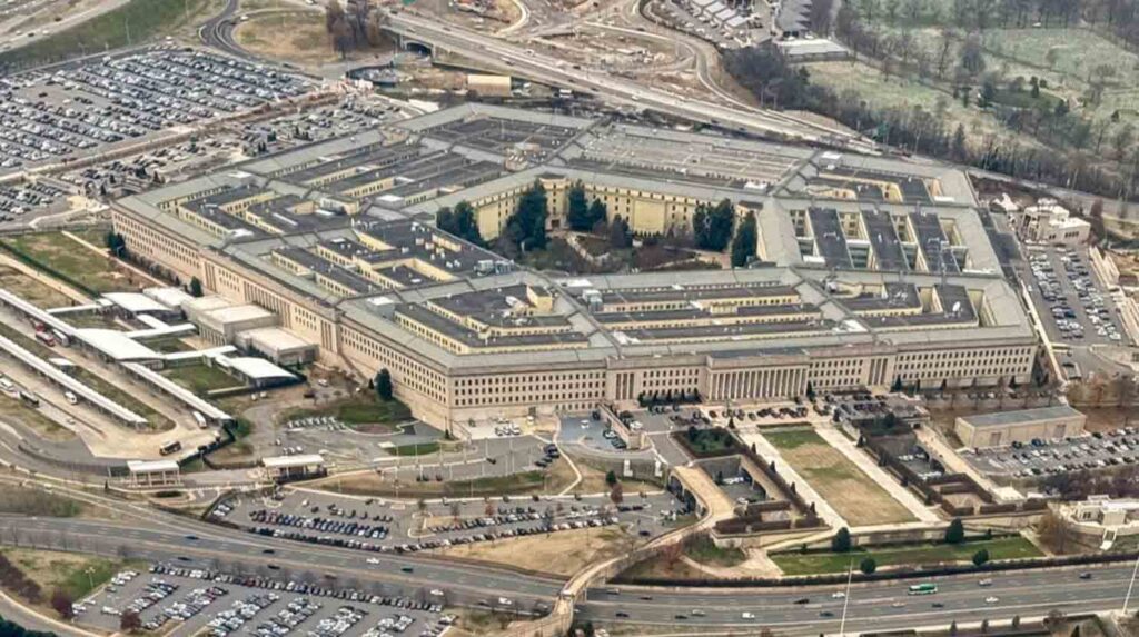 البنتاغون يوافق على حزمة مساعدات أمنية للجيش اللبناني footerLogo
