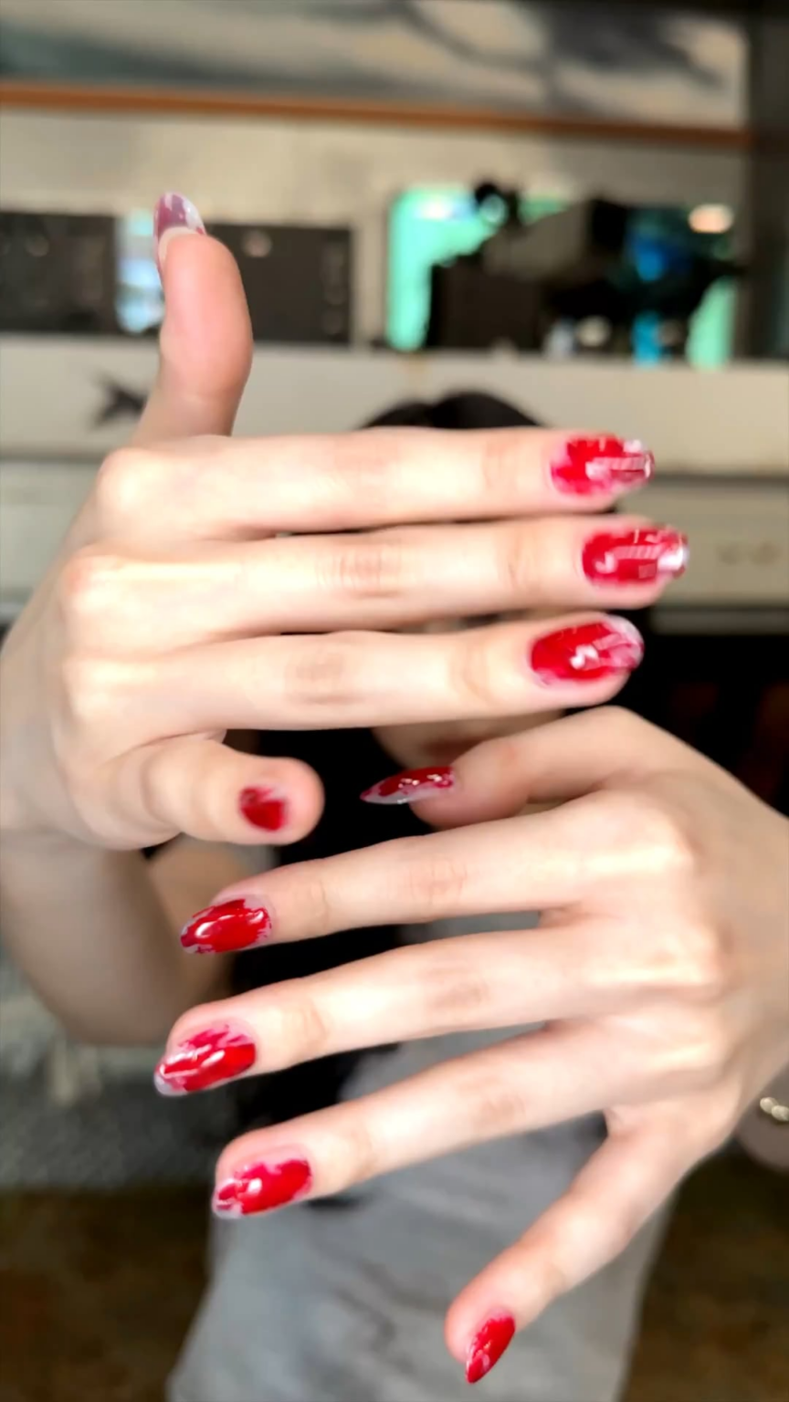 250909 تحديث AESPA Tiktok مع فصل الشتاء - 𝕀 𝕒𝕞 𝕨𝕙𝕒𝕥 𝕀 𝕒𝕞