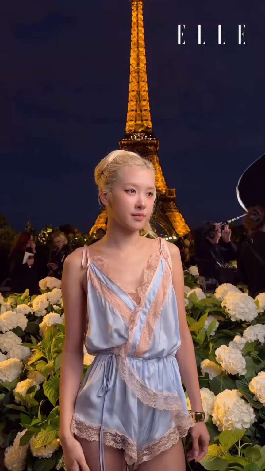 250929 Rosé @ Saint Laurent Paris Week