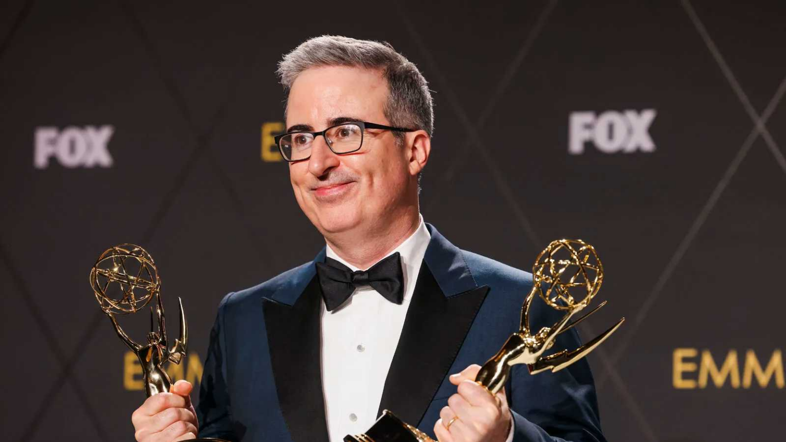 مدير أعمال الفنانة حياة الفهد يكشف تطورات حالتها الصحية