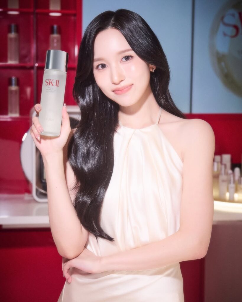 250930 Mina Instagram Update - يوم في هونغ كونغ مع Mina & SK -II