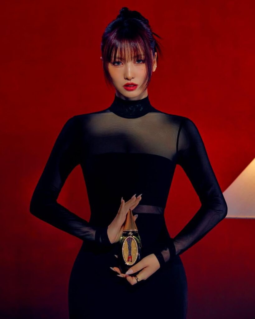 250904 تحديث Amaffi Instagram - "القوة ، الاستفزاز والتطور. جريئة بشكل لافت للنظر. مغرية بشكل خطير. #amaffixmomo