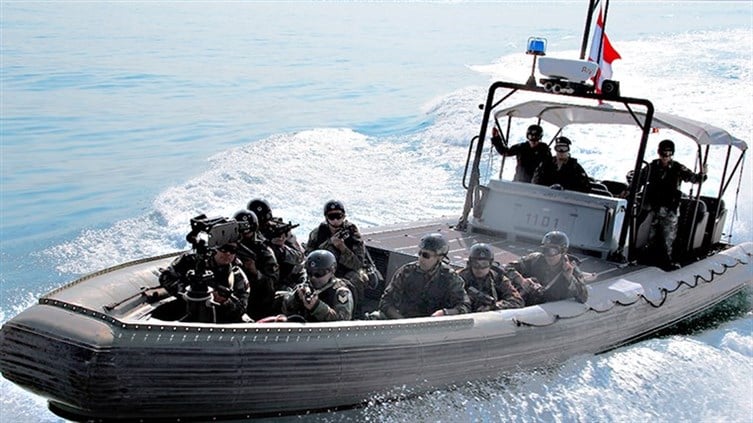 تفاصيل هامة عن السفينة الهاربة ”Hawk lll”.. هذا ما كشفته التحقيقات!