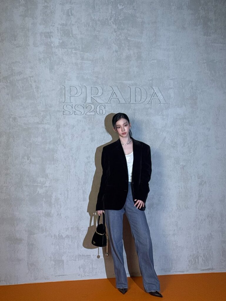 250926 تحديث Karina Instagram مع Miuccia Prada
