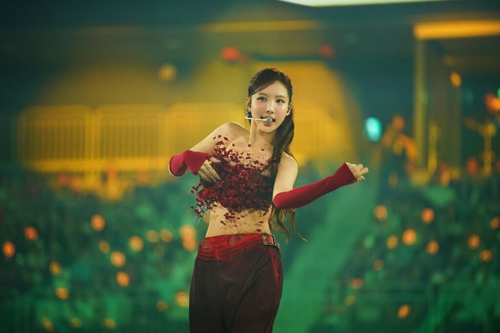 250831 Live Nation Tero Instagram Update - "رائع! ✨ التذاكر العامة معروضة للبيع اليوم 🎟 لمدة مرتين  World Tour في Bangkok. يفتح قائمة الانتظار في الساعة 9:00 صباحًا ، وتذوق التذاكر للبيع في الساعة 10:00 صباحًا."