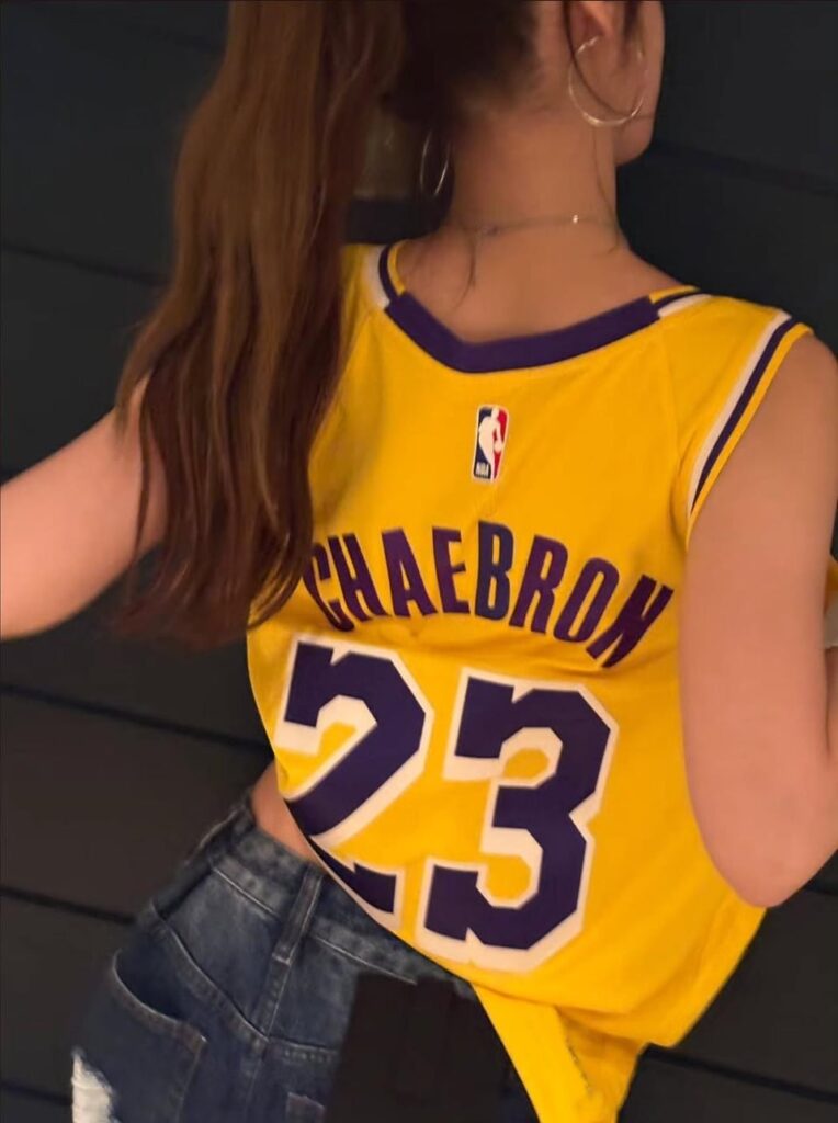 250913 تحديث قصة Chaewon Instagram