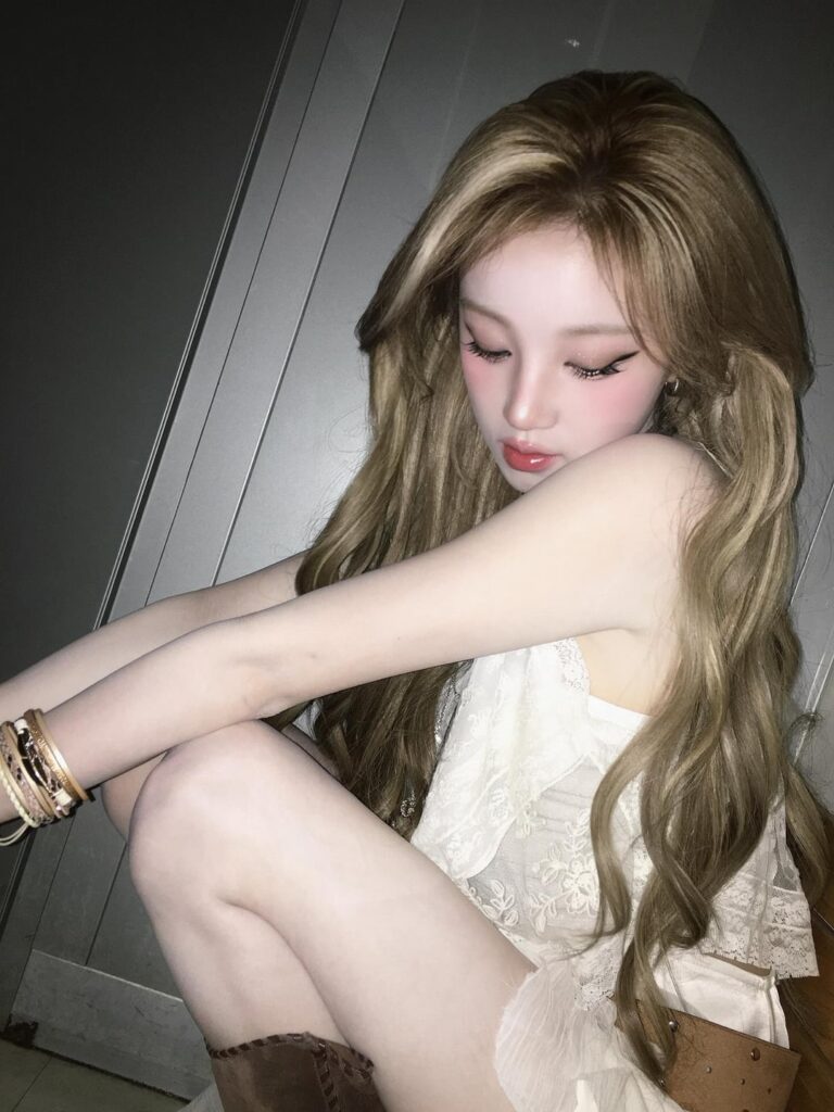 250928 تحديث Yuqi Instagram