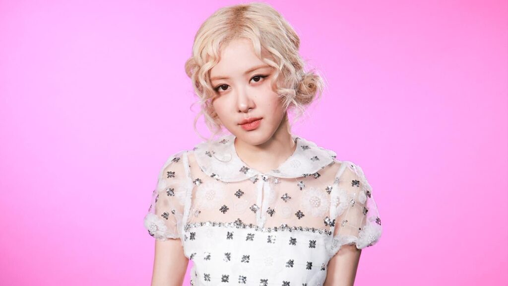 250921 تقوم Rosé في Blackpink على الهواء مباشرة على "The Howard Stern Show"