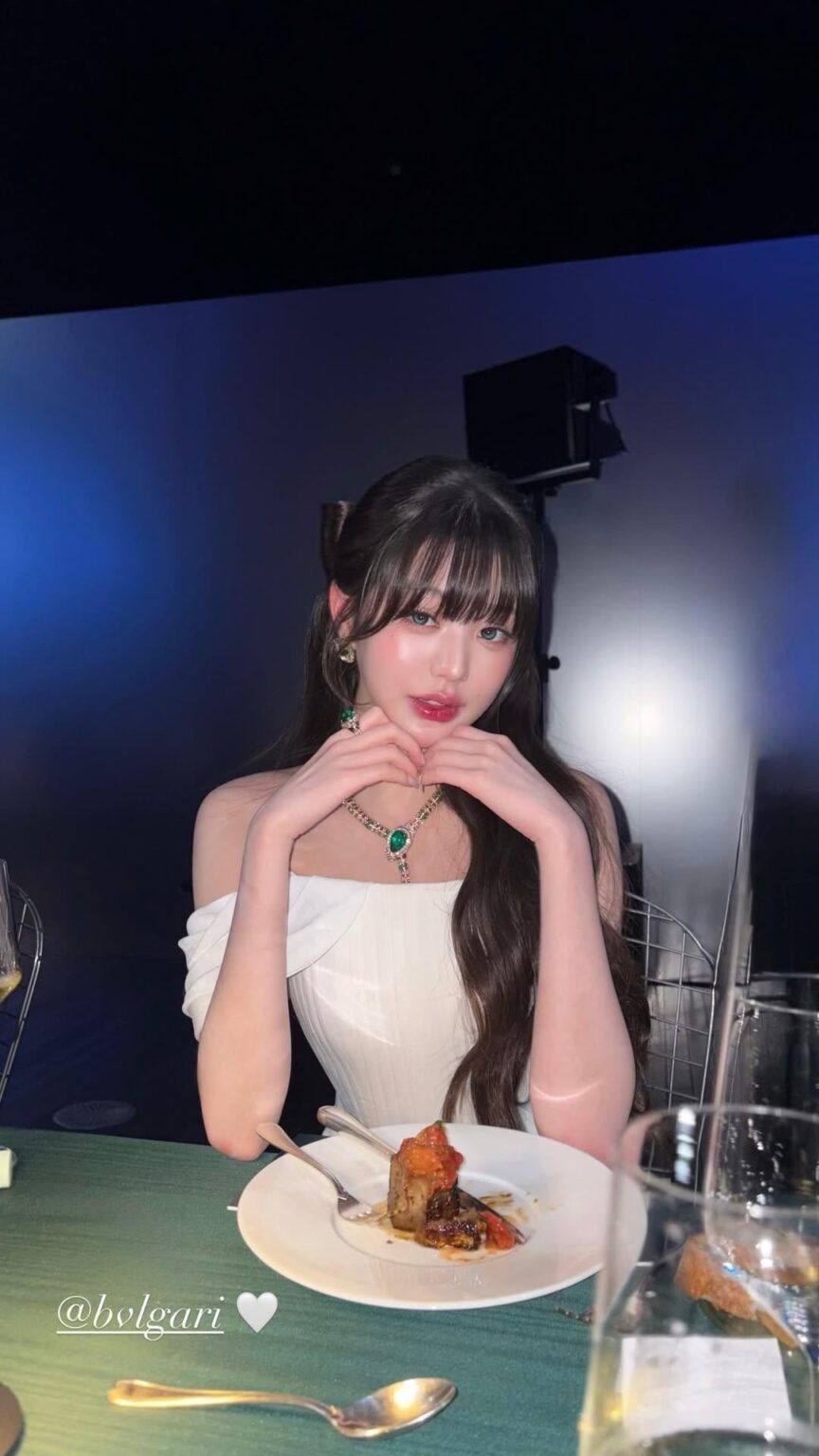 250916 تحديث قصة Wonyoung Instagram