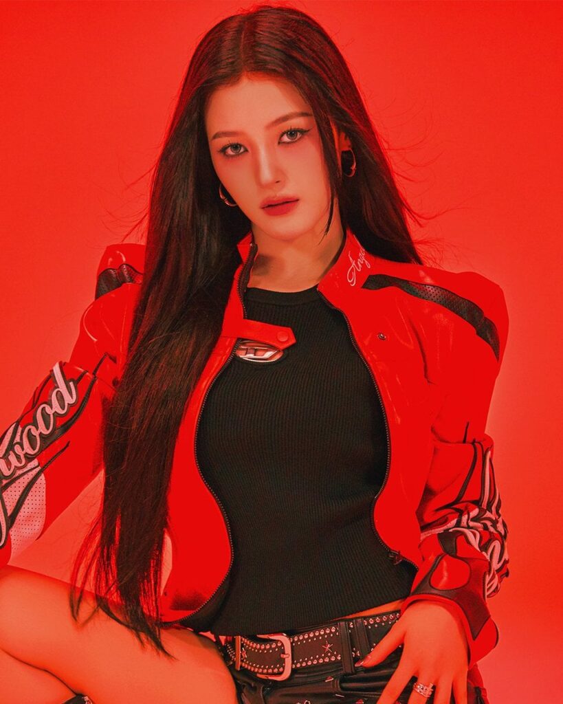 Momoland - Single Digital: Rodeo (Concept Photo #2 - فرد)