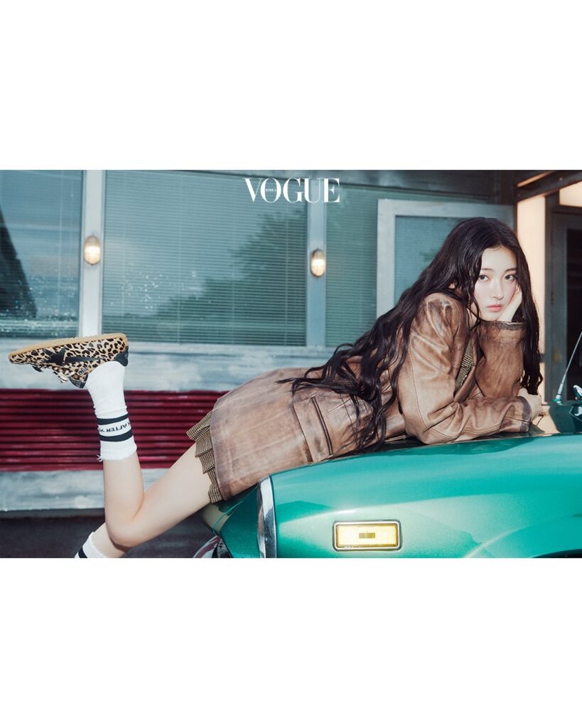 Meovv Anna - Vogue Korea X Golden Goose (سبتمبر 2025 مصور)