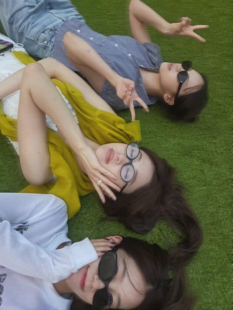 250912 Kazuha Instagram Update Feat. Le Sserafim