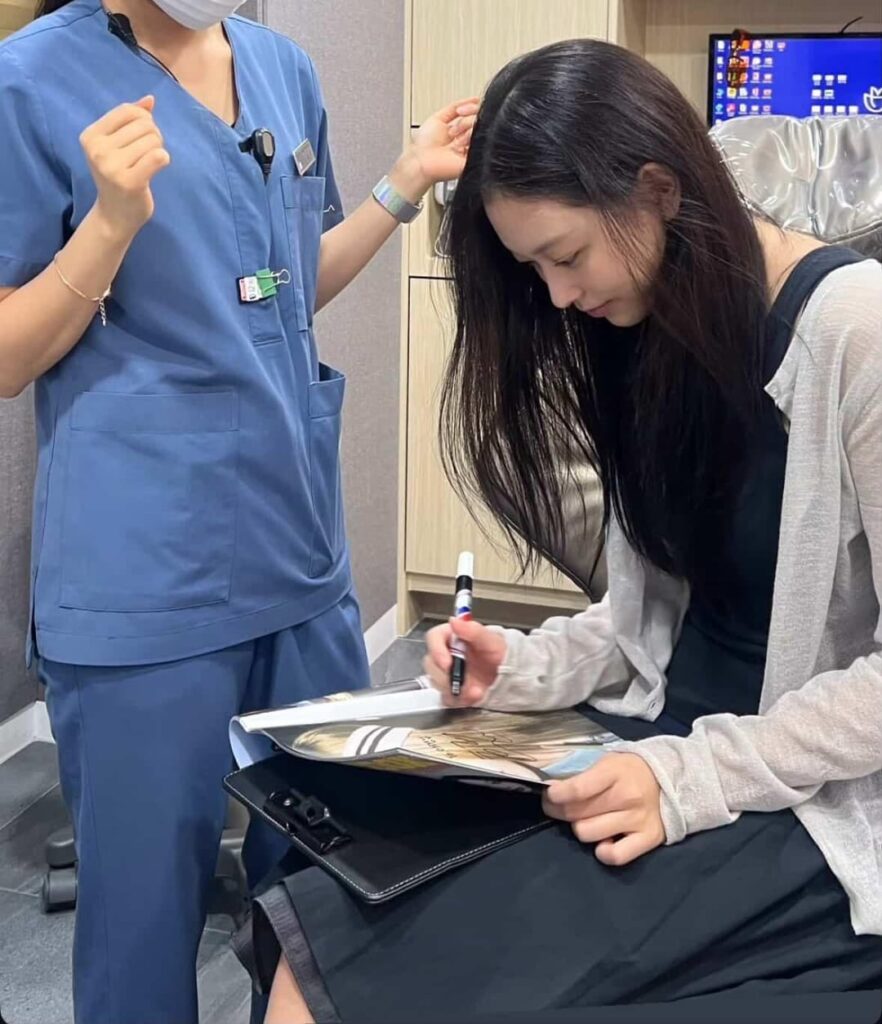 هرين حديثًا في طبيب الأسنان