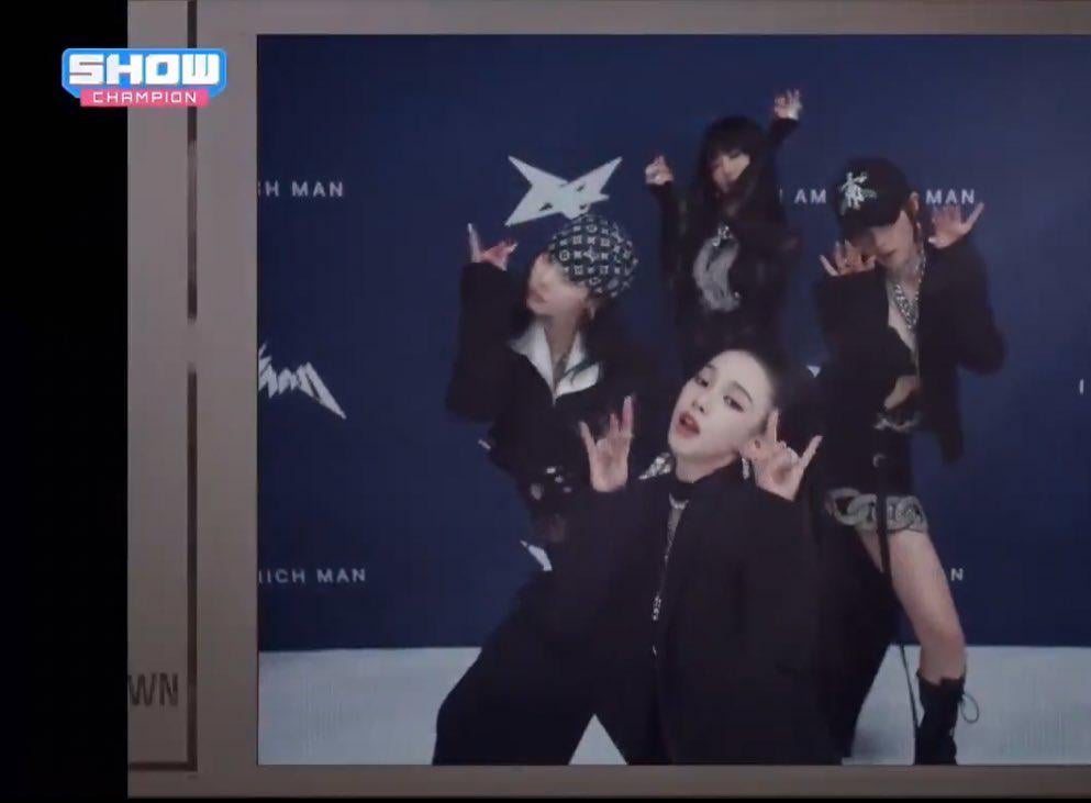 حقق Aespa فوزه الأول لـ "Rich Man" على MBC M Show Champion (250917)