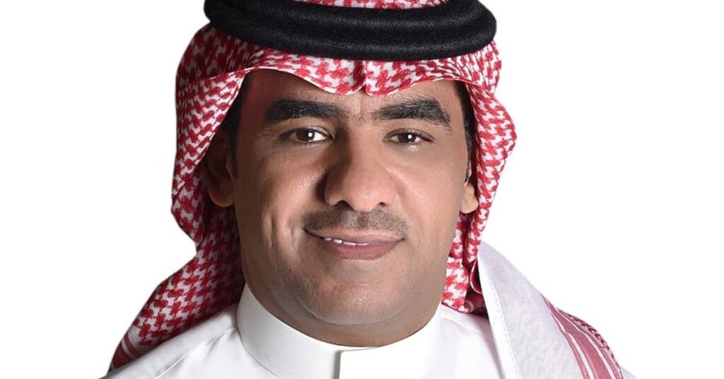 المستشار الذيابي يوضح ضوابط الغياب والإجازات في أنظمة الخدمة المدنية