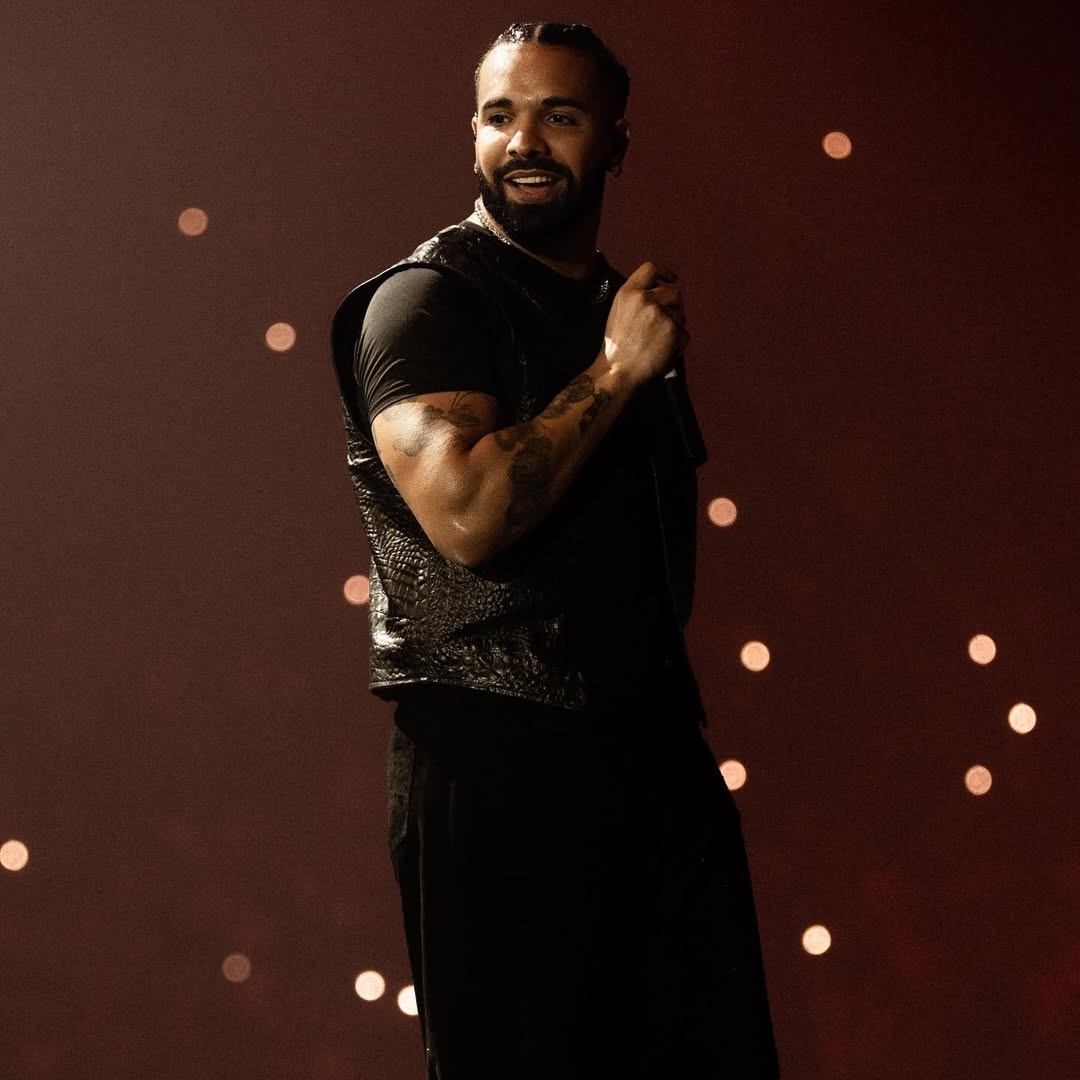 دريك Drake - فيروز Fairuz - أغنية وحدن Wahdon - ألبوم دريك ICEMAN - زياد الرحباني Ziad Rahbani - طلال حيدر Talal Haidar - ألبومات دريك 2025 - Drake new album - OVO Sound - Republic Records - موسيقى عربية - فيروز صوت لبنان - Lebanese music - فيروز وحدن