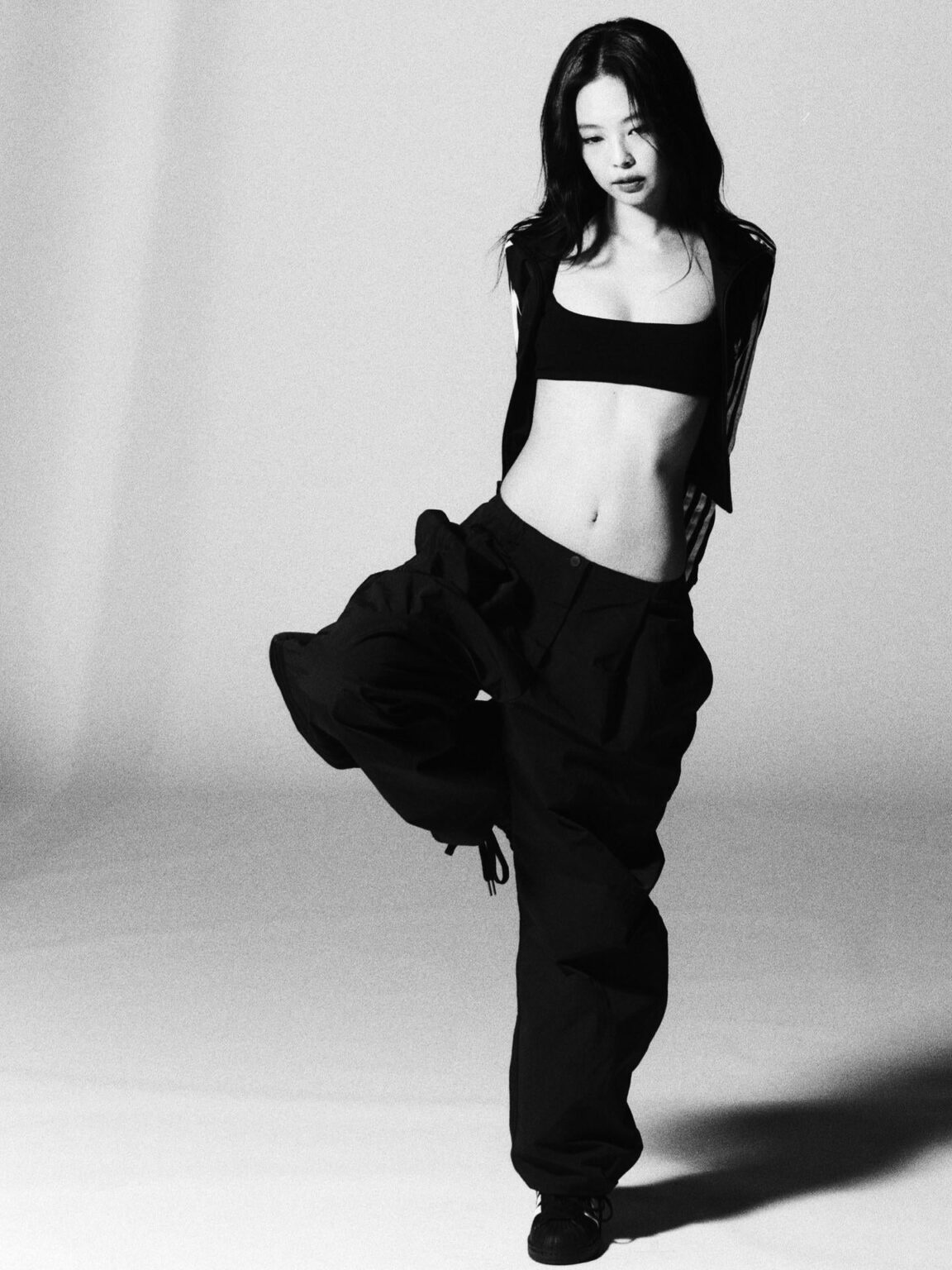 250911 Jennie for Adidas Originals | صورة غير منشورة