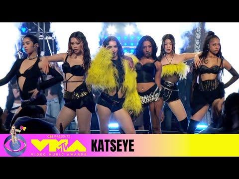 Katseye - Gnarly @ 2025 MTV Video Music Awards (VMAs) Red Carpet Pre -Show (250908)