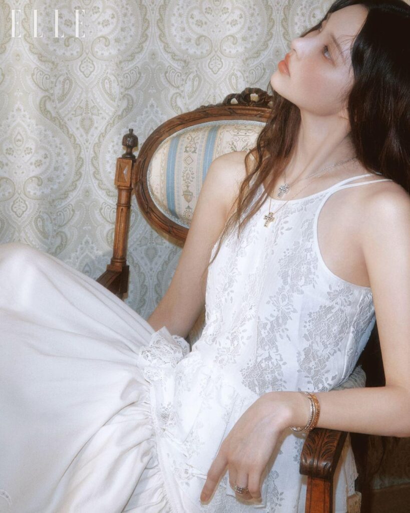 Illit - Elle Korea X Damiani (Sussue Pictorial)