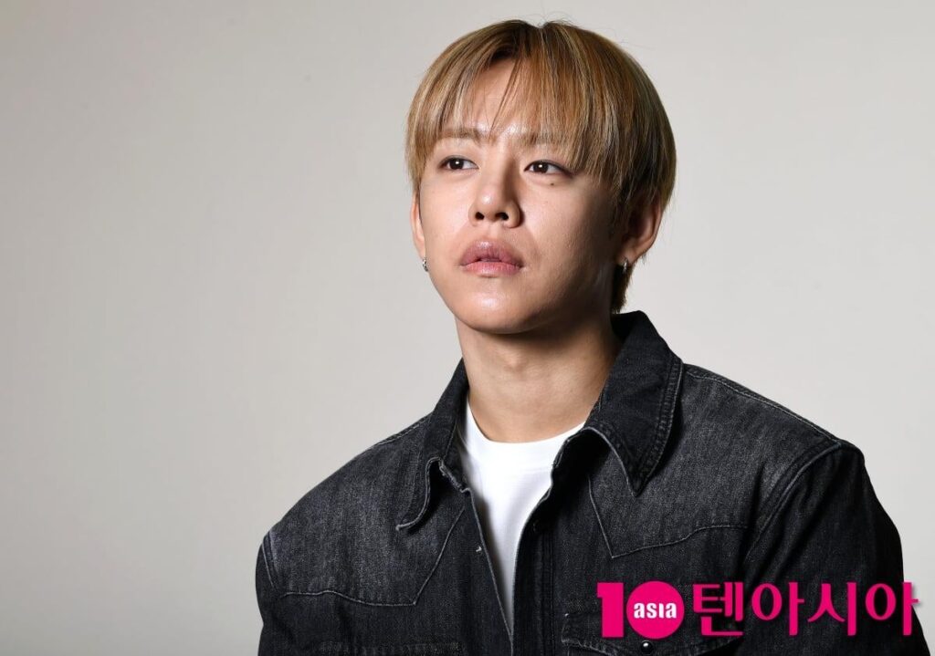 يعود Jung Daehyun of Bap مع "Path" الجديد: رحلة للشباب واكتشاف الذات @ Tenasia (250902)