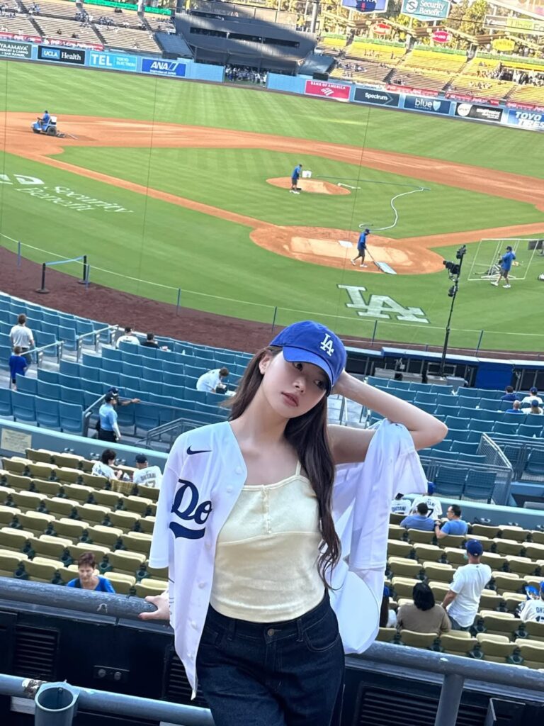 250912 تحديث Hong Eunchae Instagram