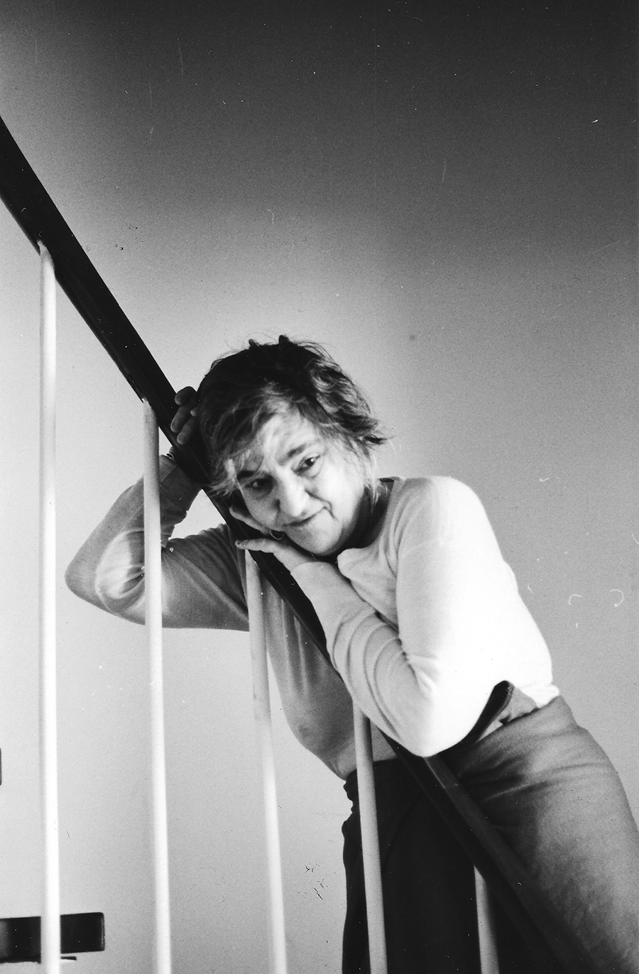 إيتيل عدنان في نيويورك، 1979. (سيمونّ فتّال)