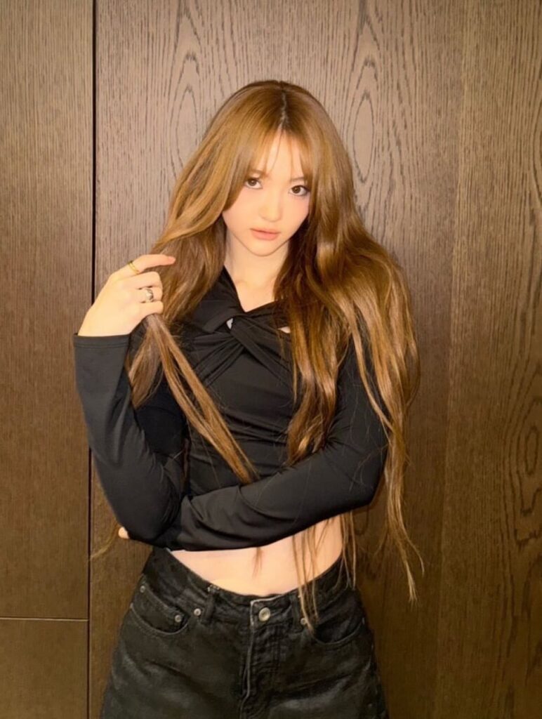 إيلا جروس إيلا جروس