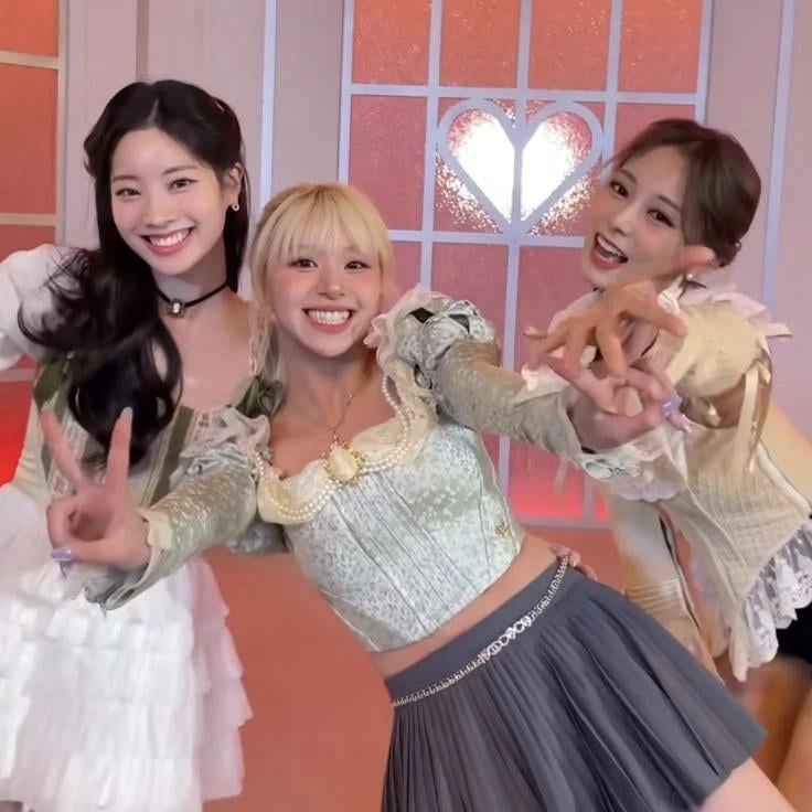 من هو الأكثر مطيعا من ماكناي ومن هو الأكثر شيوعا؟