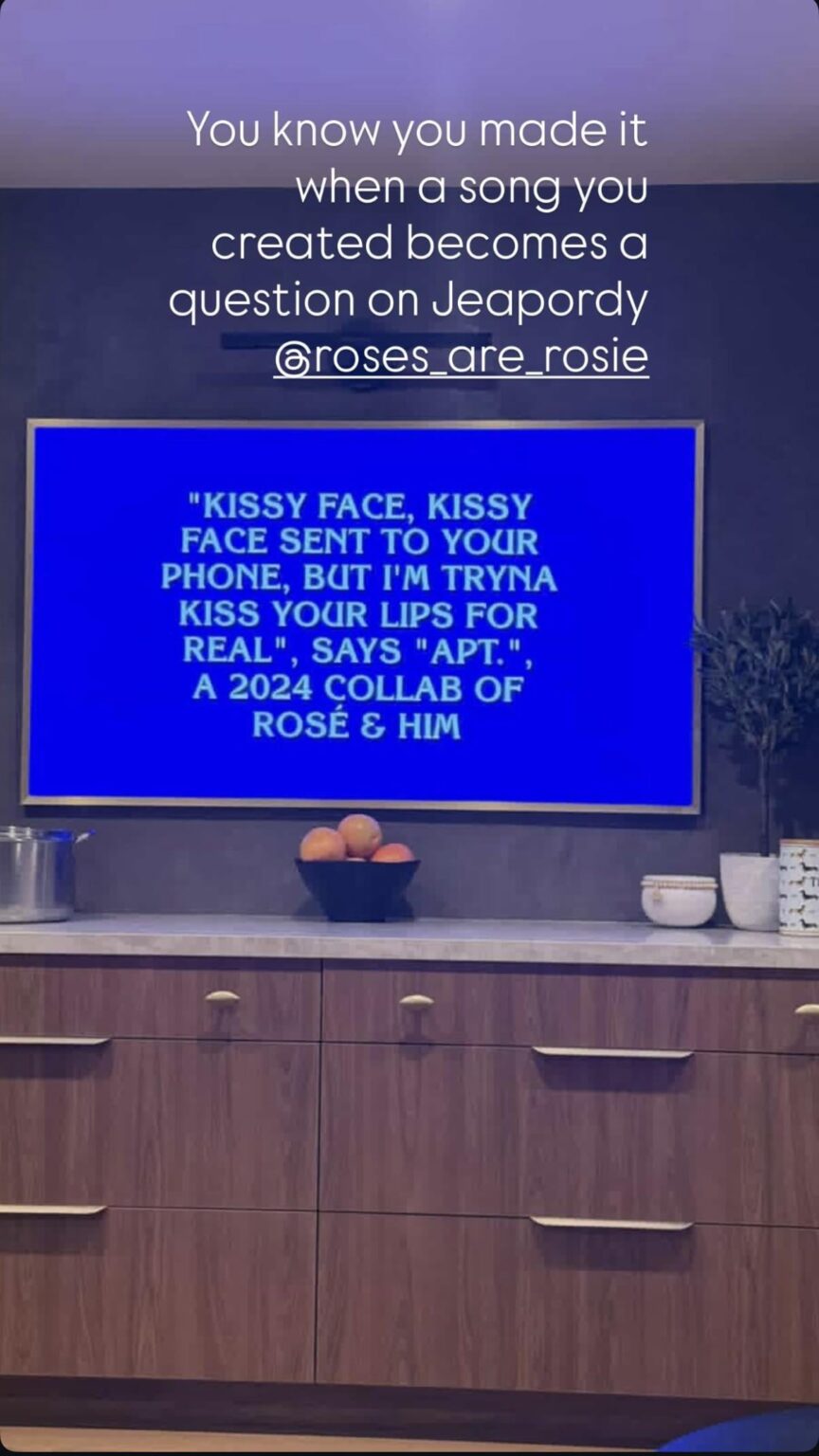 250924 rogetchahayed ig story update w/ rosé