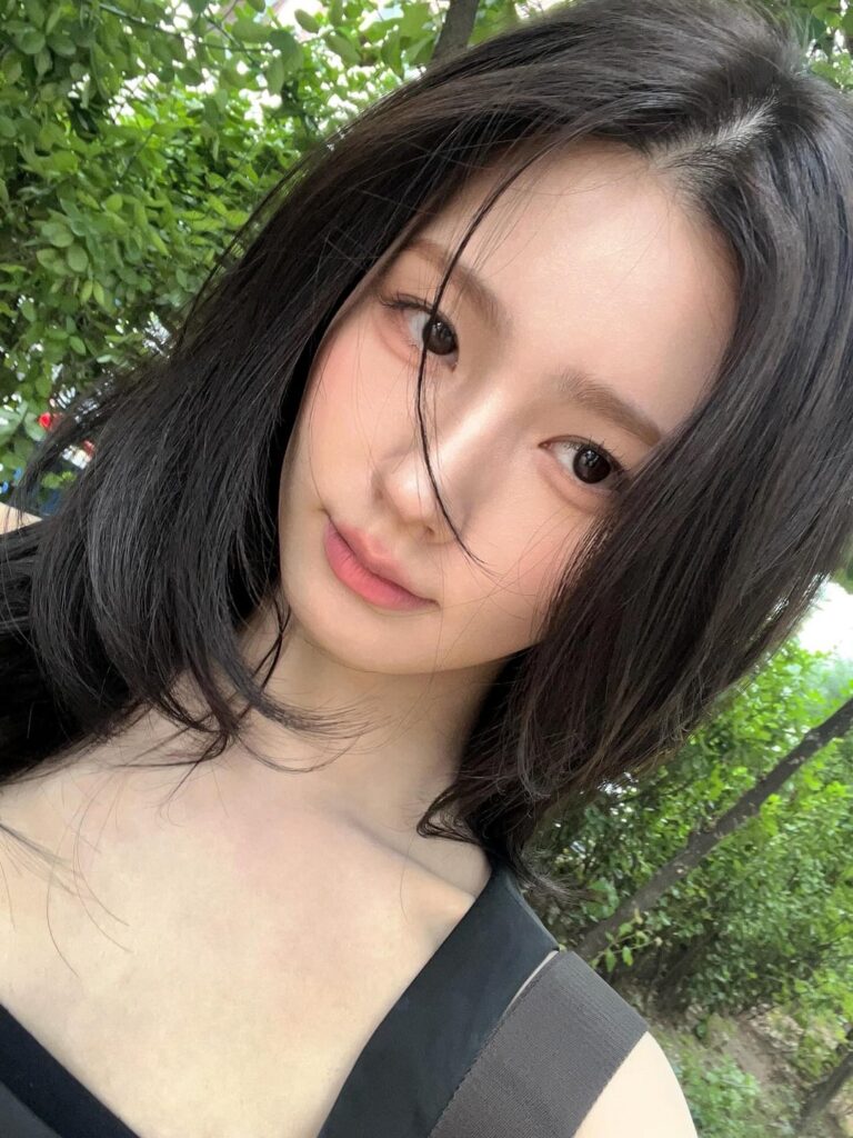 250912 تحديث Miyeon Instagram