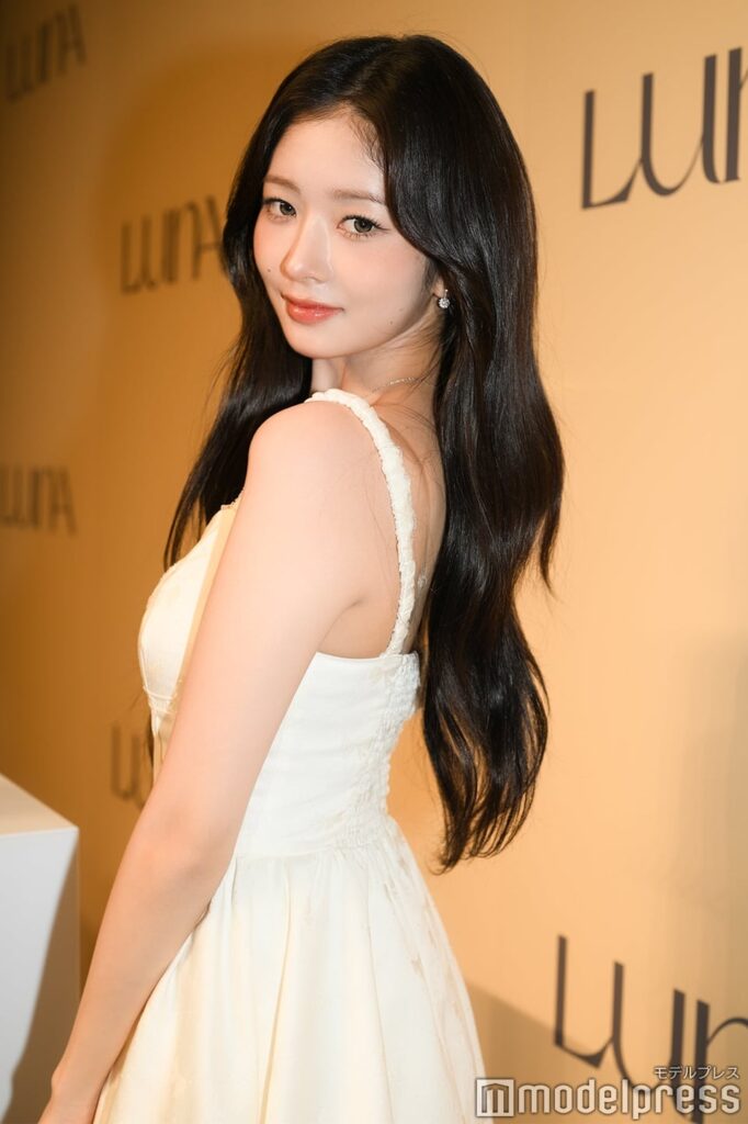 250922 Rei - Photocall @ 'luna' Grinding Betting Event (عبر ModelPress)