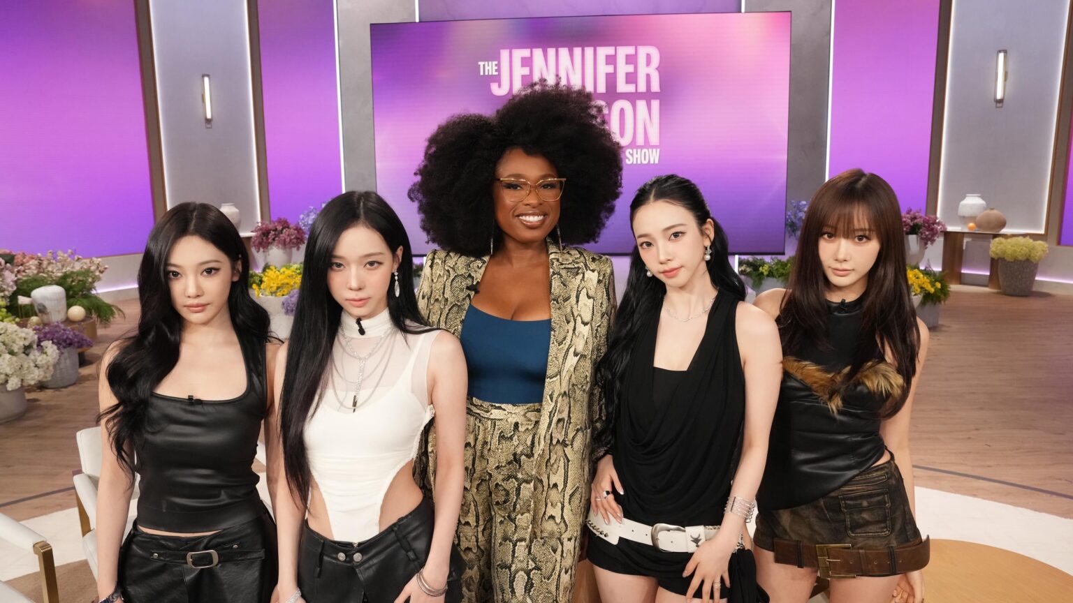 250924 عرض Jennifer Hudson Instagram تحديث مع AESPA - AESPA_OFFICIAL هنا غدًا