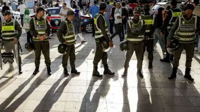 الشرطة في حالة تأهب أثناء احتجاجات جيل زيد 212


