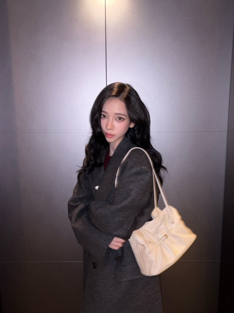 251031 تحديث كارينا على الانستقرام