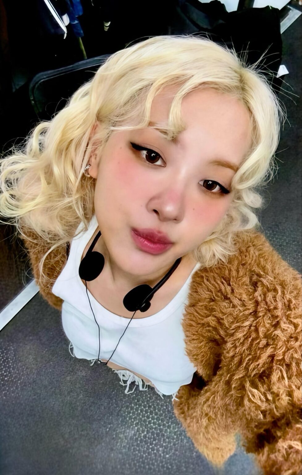 ROSÉ - بطاقات صور "روزي" كاوشيونغ الحصرية