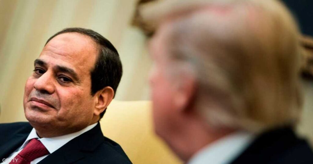 السيسي يمنح ترامب “قلادة النيل” السيسي يمنح ترامب "قلادة النيل"
