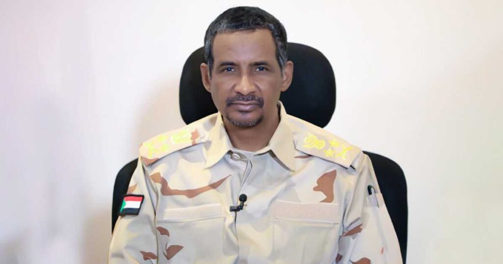 حميدتي يتعهد بـ"تخليص" الشعب السوداني من الإخوان