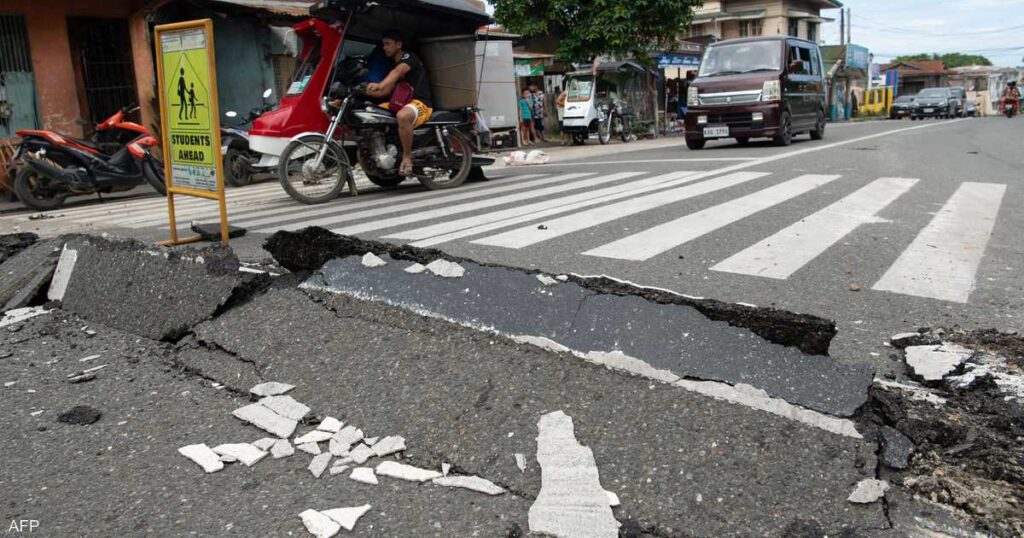 ارتفاع حصيلة ضحايا زلزال الفلبين إلى ما لا يقل عن 69 شخصا ارتفاع حصيلة ضحايا زلزال الفلبين إلى ما لا يقل عن 69 شخصا