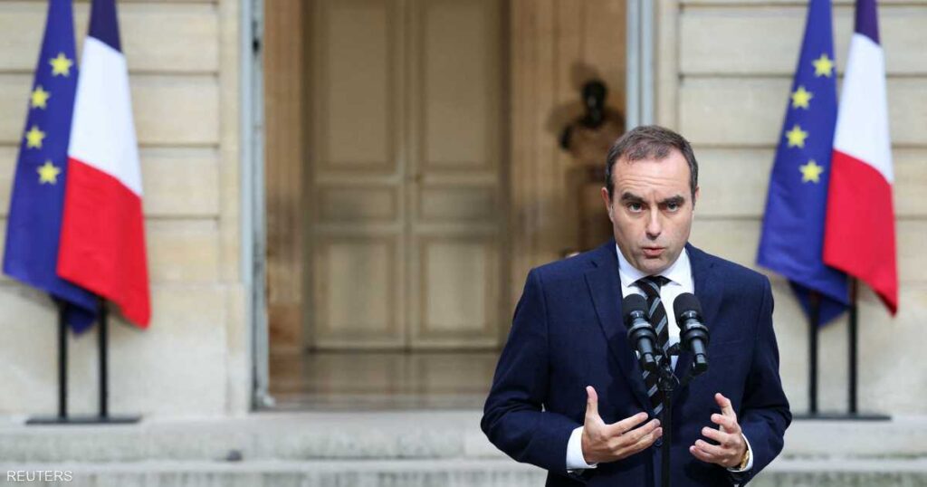 فرنسا.. الكشف عن تشكيلة الحكومة الجديدة برئاسة لوكرونو فرنسا.. الكشف عن تشكيلة الحكومة الجديدة برئاسة لوكرونو