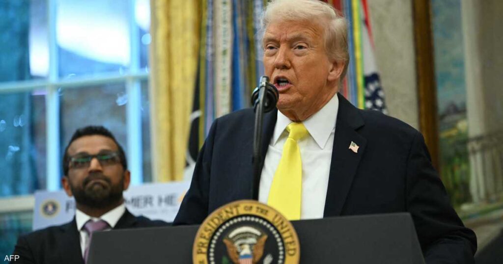 ترامب يوافق على عمليات للمخابرات في فنزويلا.. وكراكاس ترد