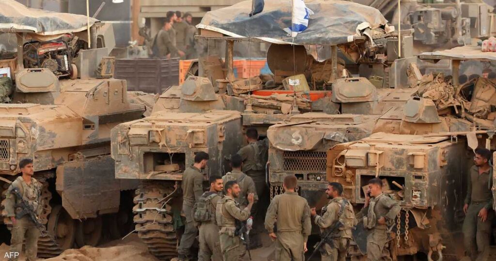 إسرائيل تنسحب من منطقة البحث عن جثث المحتجزين في غزة إسرائيل تنسحب من منطقة البحث عن جثث المحتجزين في غزة