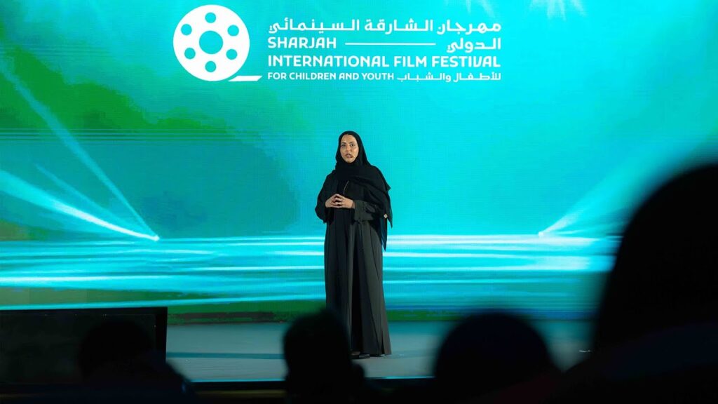 مهرجان الشارقة السينمائي الدولي يحتفي بـ75 فيلماً من 26 دولة مهرجان الشارقة السينمائي الدولي يحتفي بـ75 فيلماً من 26 دولة
