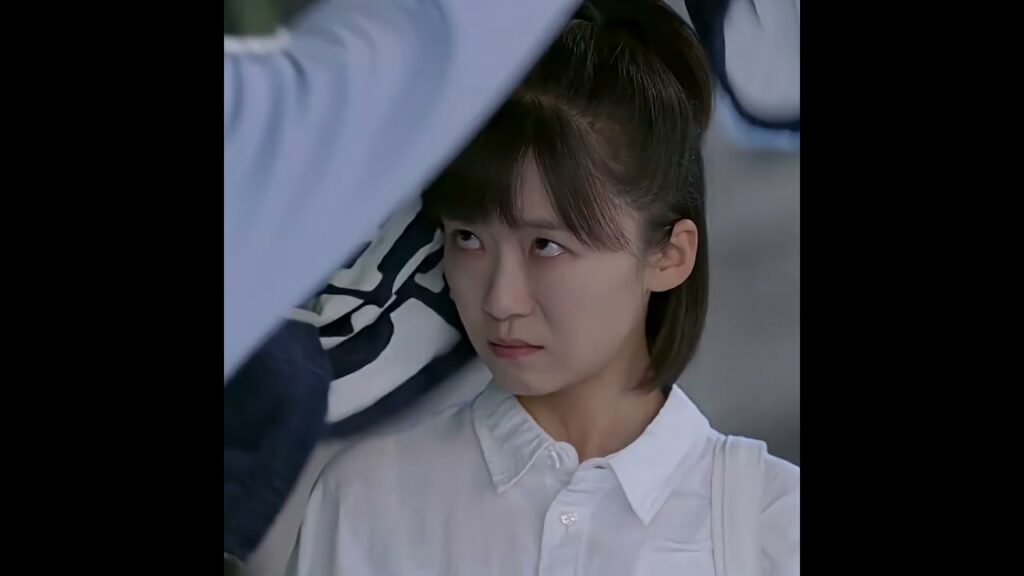 💔💔💔 #professionalsingle #songyiren #dengchaoyuan #youku #عزباء_محترفة #shorts 💔💔💔 #professionalsingle #songyiren #dengchaoyuan #youku #عزباء_محترفة #shorts