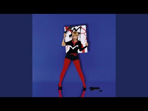 PinkPantheress الفذ. SEVENTEEN (THE 8، MINGYU، VERNON) - غير قانوني + SEVENTEEN