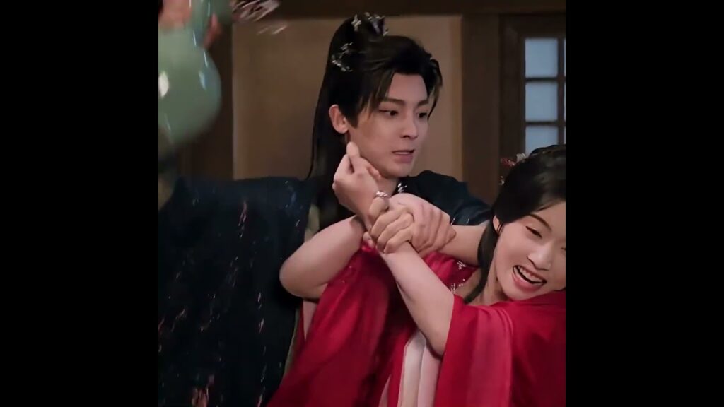 😂😂😂 #houminghao #neohou #luyuxiao  #حب_في_السحاب #LoveinTheClouds #入青云 #YOUKU #优酷 #shorts