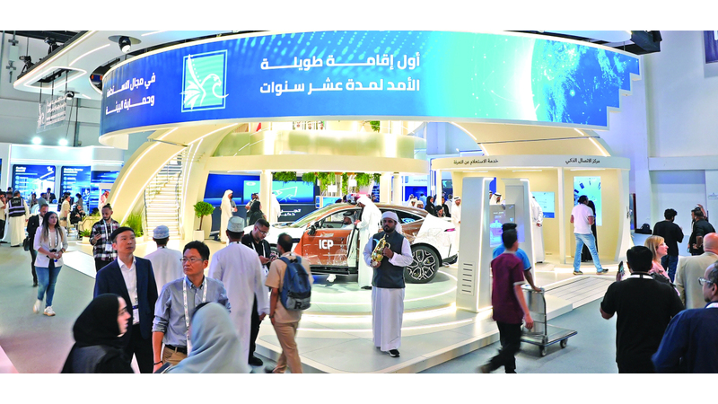 جانب من مشاركة &laquo;الهوية والجنسية&raquo; في معرض &laquo;جيتكس غلوبال 2025&raquo;. وام