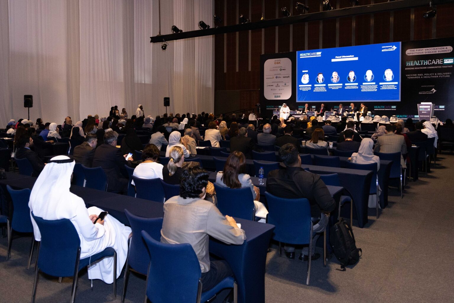 برعاية حمدان بن محمد.. دبي تستضيف قمة مستقبل الرعاية الصحية 2025 الأسبوع المقبل برعاية حمدان بن محمد.. دبي تستضيف قمة مستقبل الرعاية الصحية 2025 الأسبوع المقبل